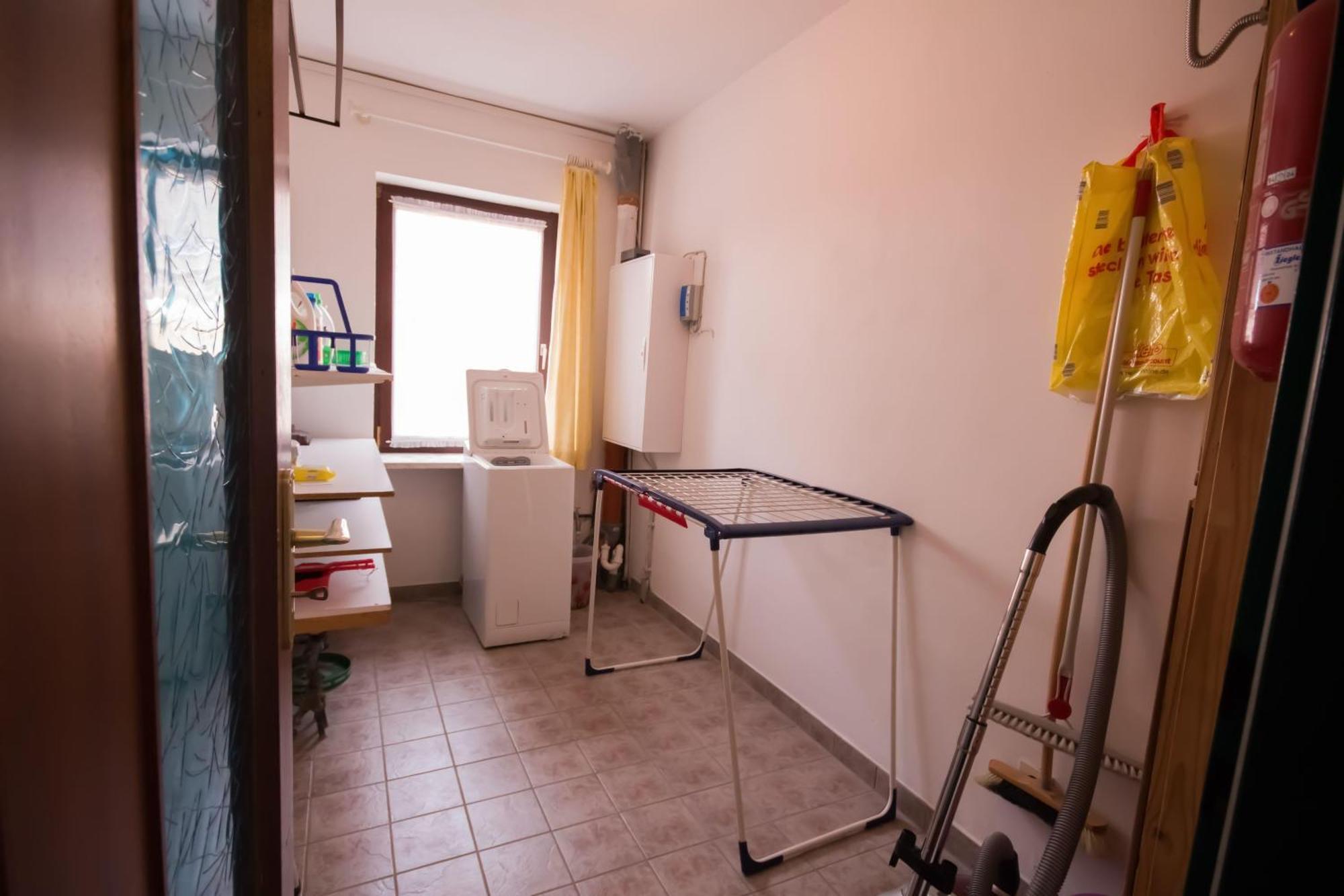 Haus Lily Nr.02 Bis Zu 6 Personen Davon Max. 2 Kinder Busum Exterior photo